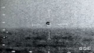 Spherical UFO plunges into the ocean in US Navy footage | Live Science