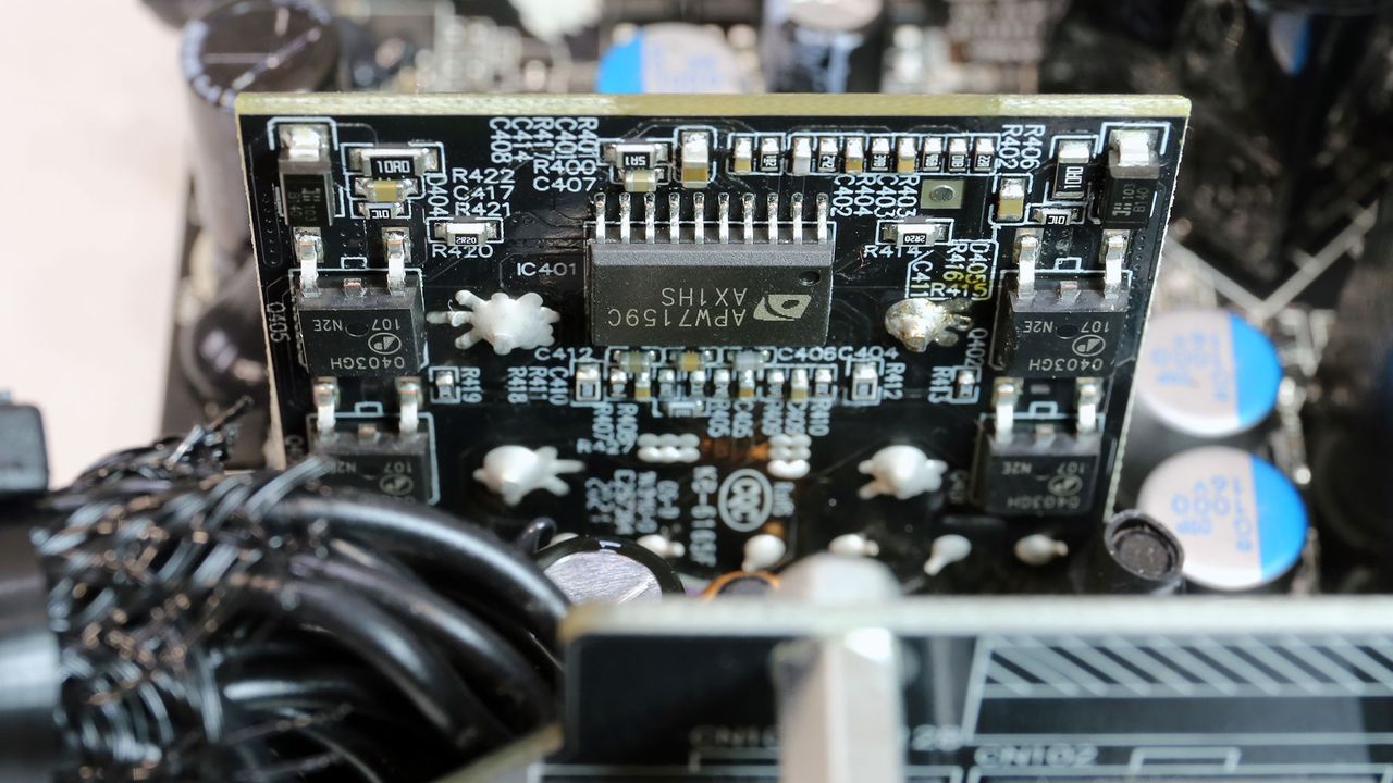 Corsair TX650M