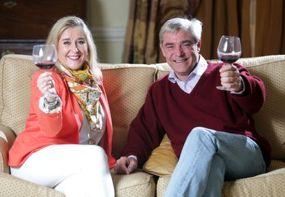 Steph and Dom quit gogglebox
