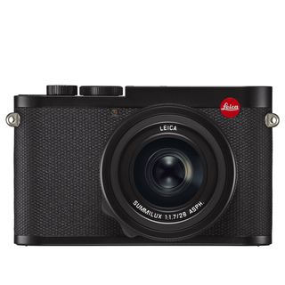 Leica Q2 product shot