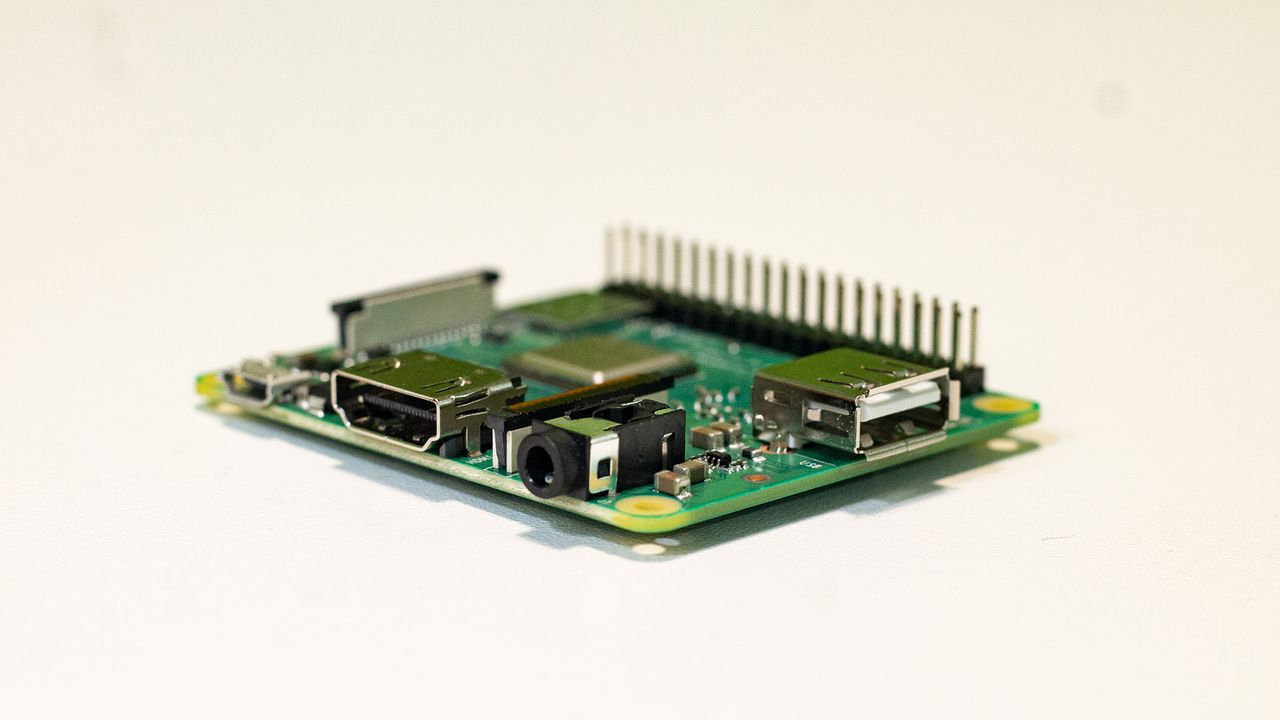 Raspberry Pi 3 Model A+ side angle