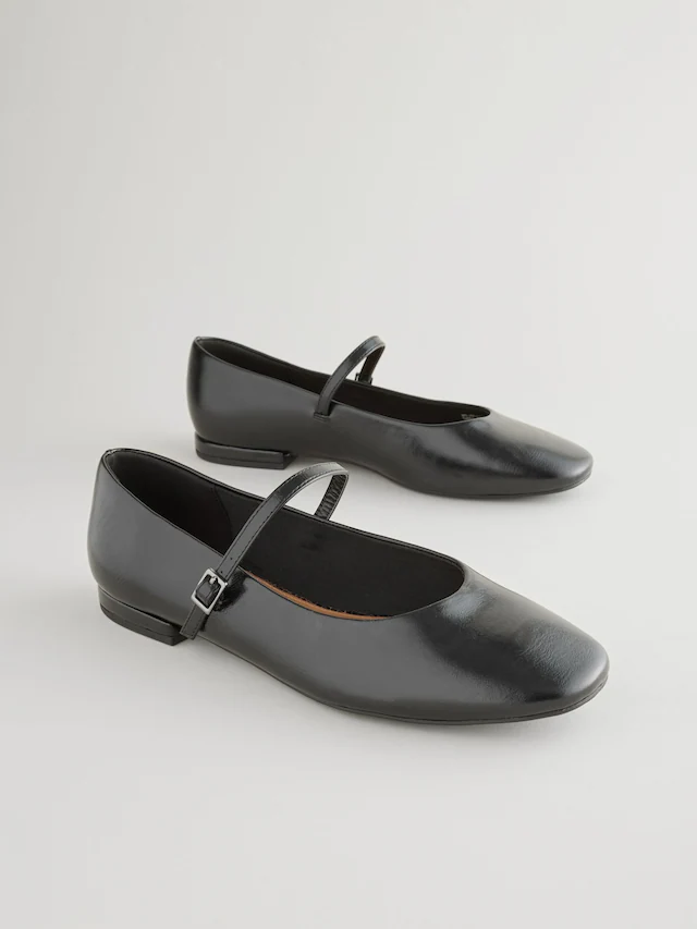 Black Standard/wide Fit Forever Comfort® Round Toe Mary Jane Shoes