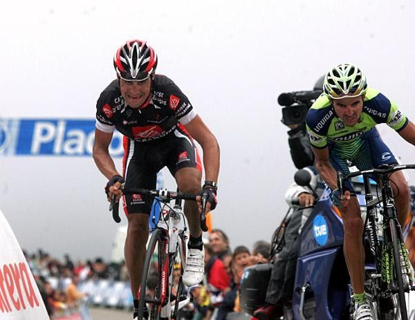 Pereiro goes for the sprint but Beltran nipped him for 13th