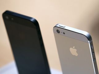 iPhone 5 (2012)