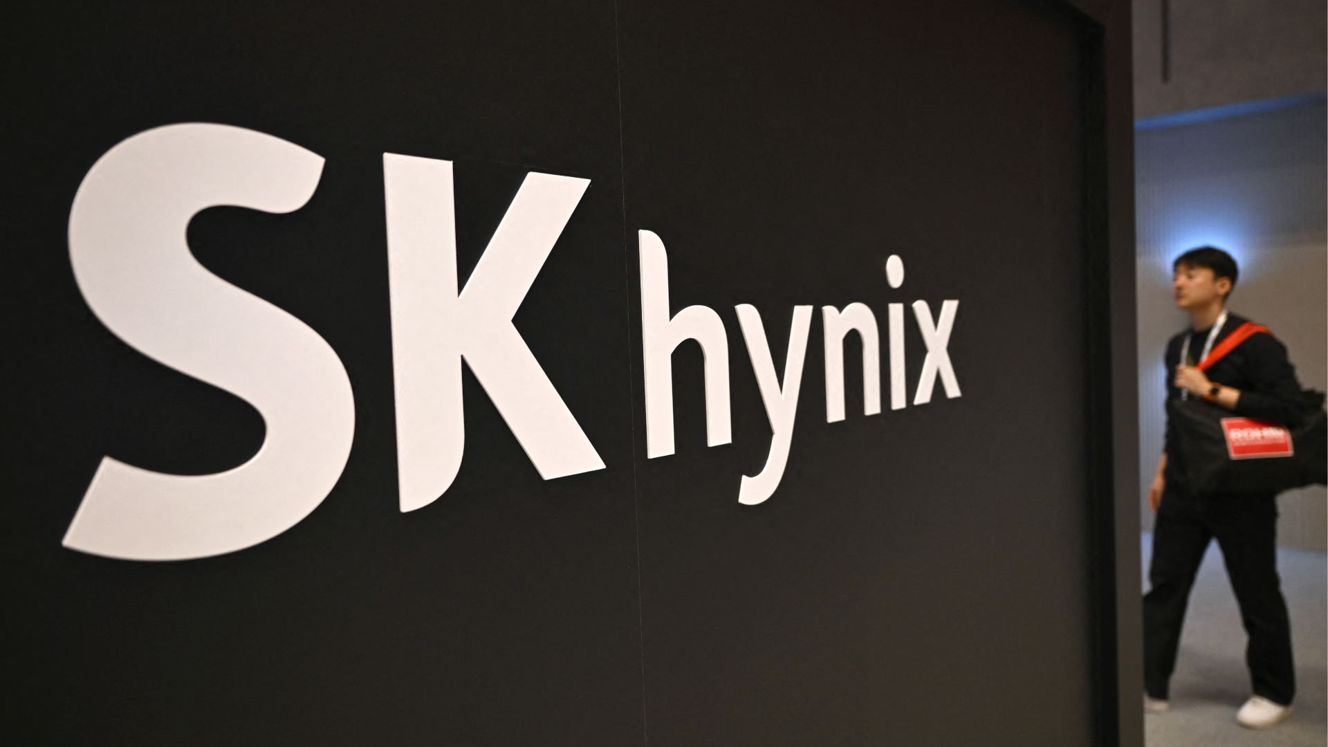 SK Hynix logo 