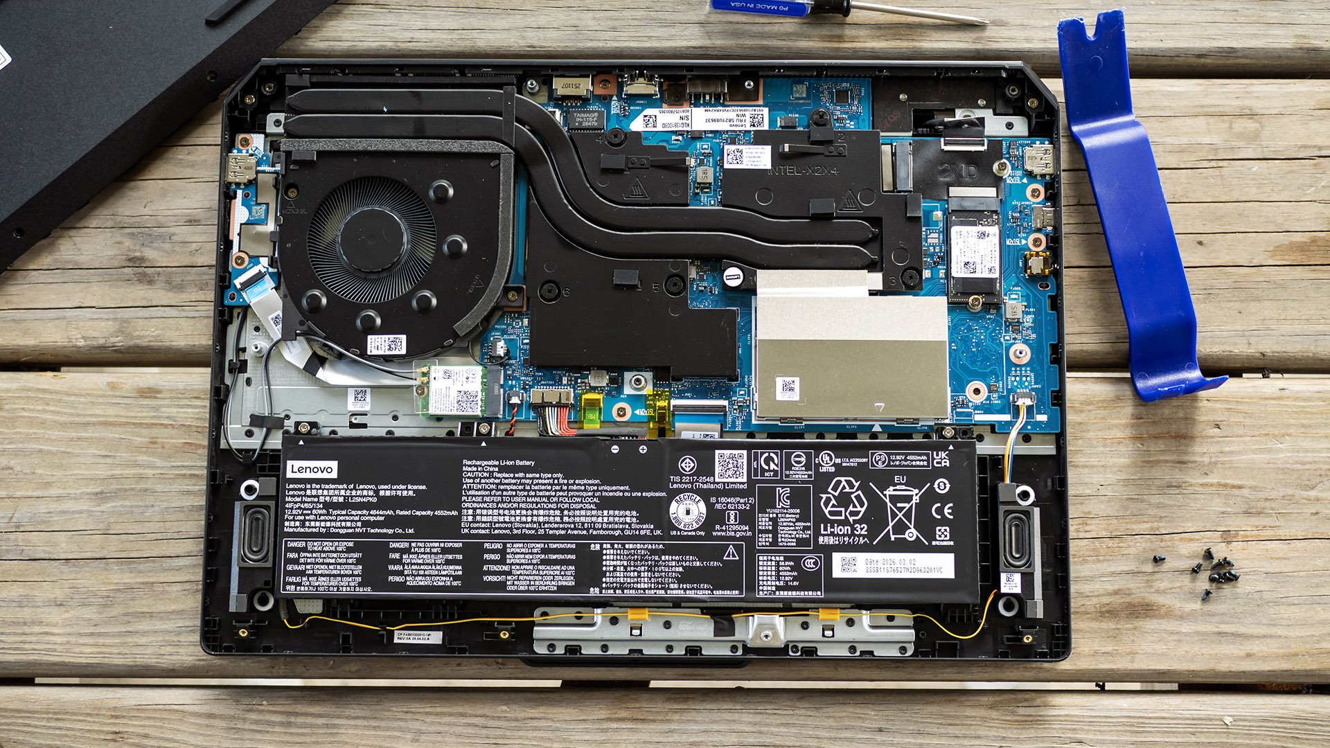 Lenovo LOQ Essentials 15 Gen 11