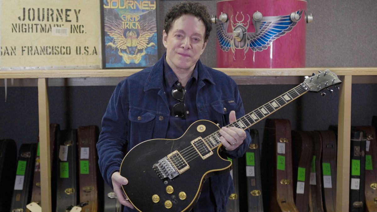 Watch Neal Schon Play His Iconic Les Paul for the Last Time