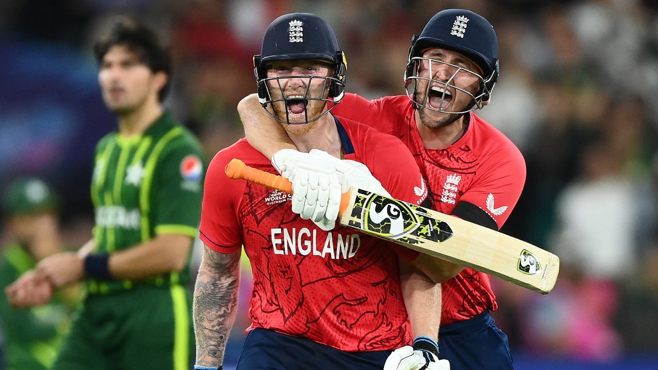 Ben Stokes and Liam Livingstone celebrate England’s win over Pakistan 