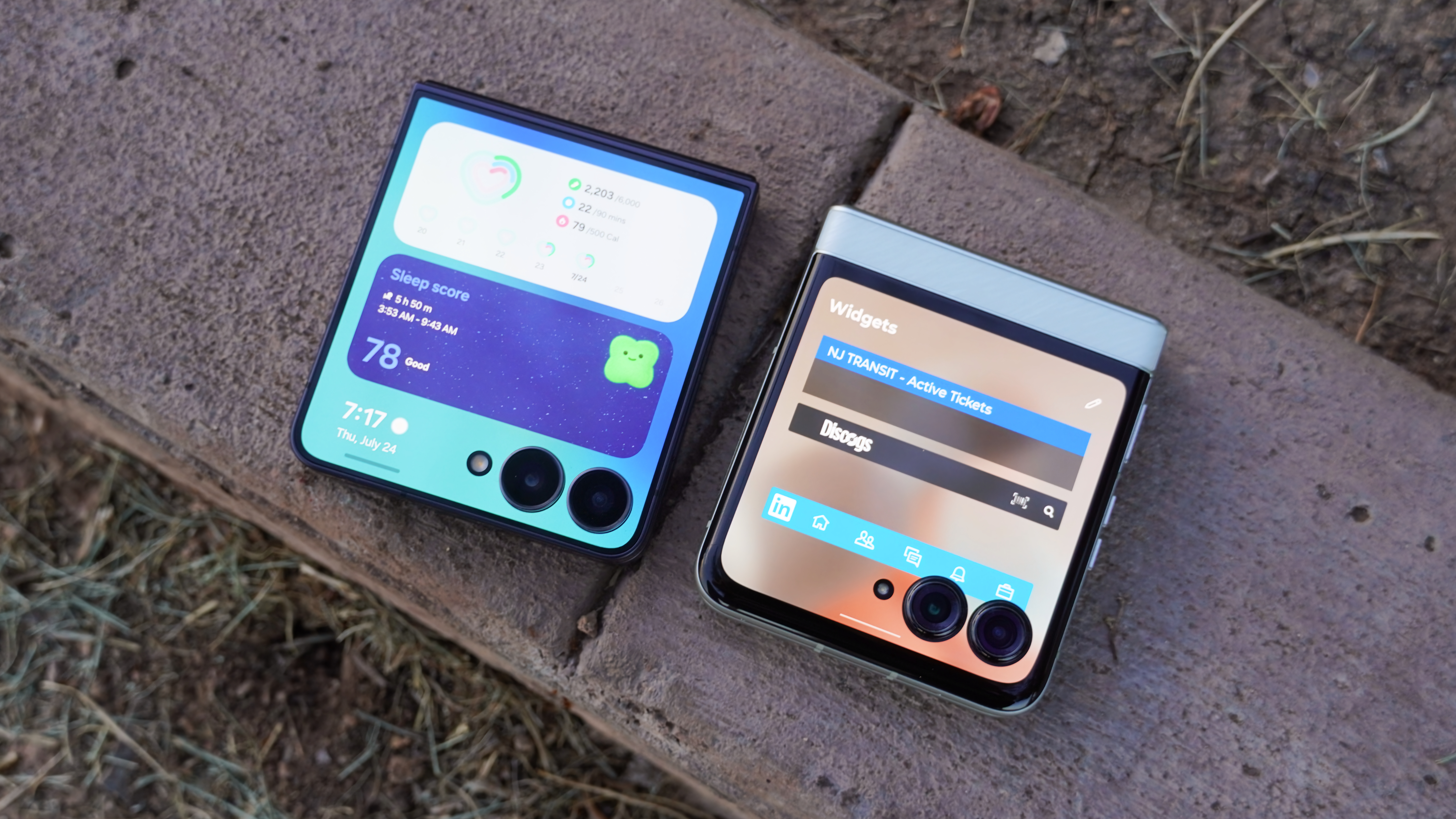The Samsung Galaxy Z Flip 7 covered screen widgets compared to the Motorola Razr 2025.