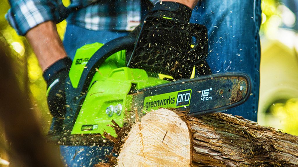 Best chainsaws 2022 From STIHL to Makita chainsaws Top Ten Reviews