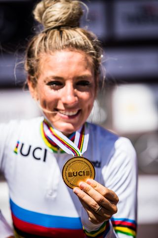 Pauline Ferrand-Prévot wins the 2019 UCI Mountain Bike World Championships