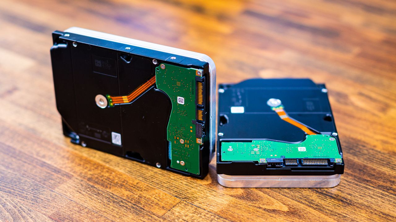 Seagate Exos X20 &amp; IronWolf Pro 20TB HDDs