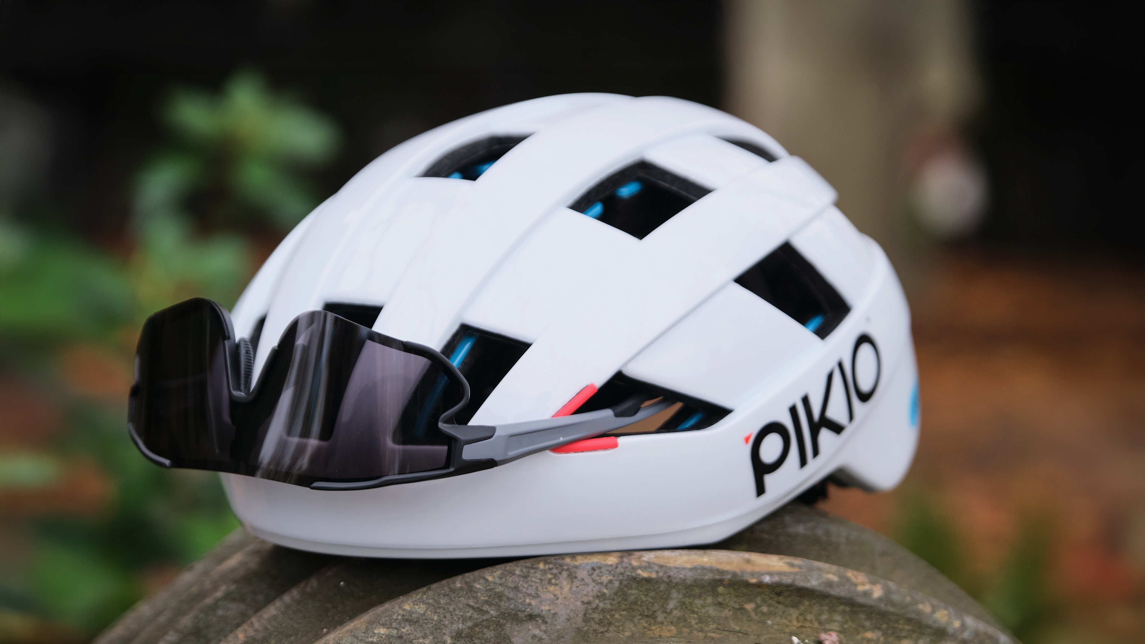 PIKIO LABS Helmet