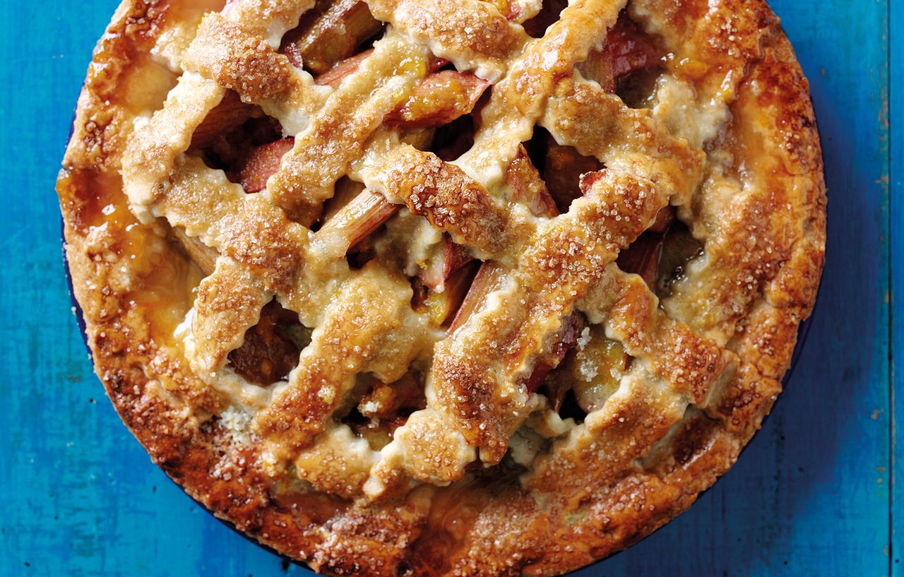 rhubarb-lattice-pie