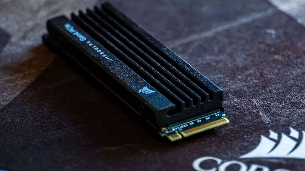 A Corsair MP600 Pro LPX SSD