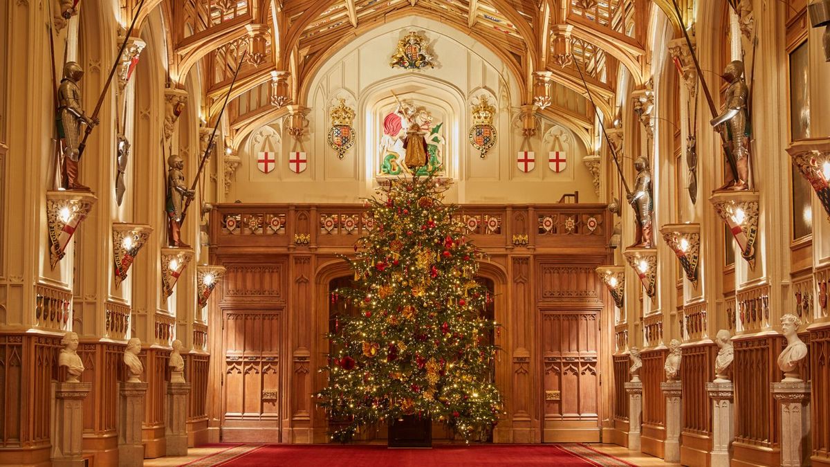 Step into Windsor at Christmas – we tour the royal decorations as the castle opens to the public