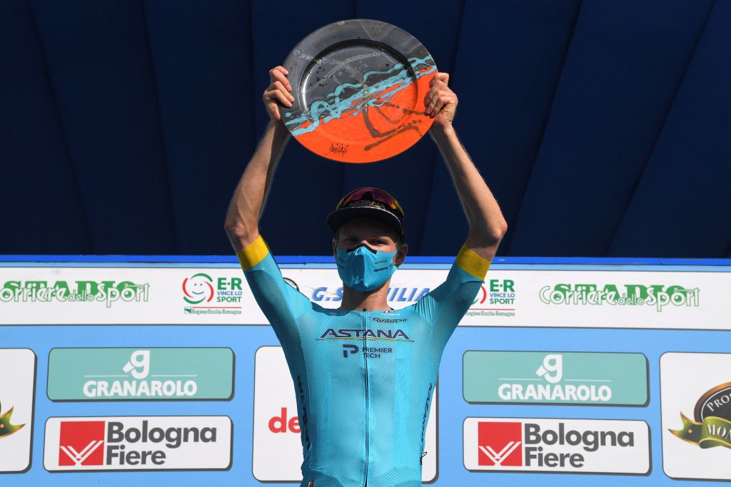 Aleksandr Vlasov was awarded a plate for winning the 2020 Giro dell'Emilia