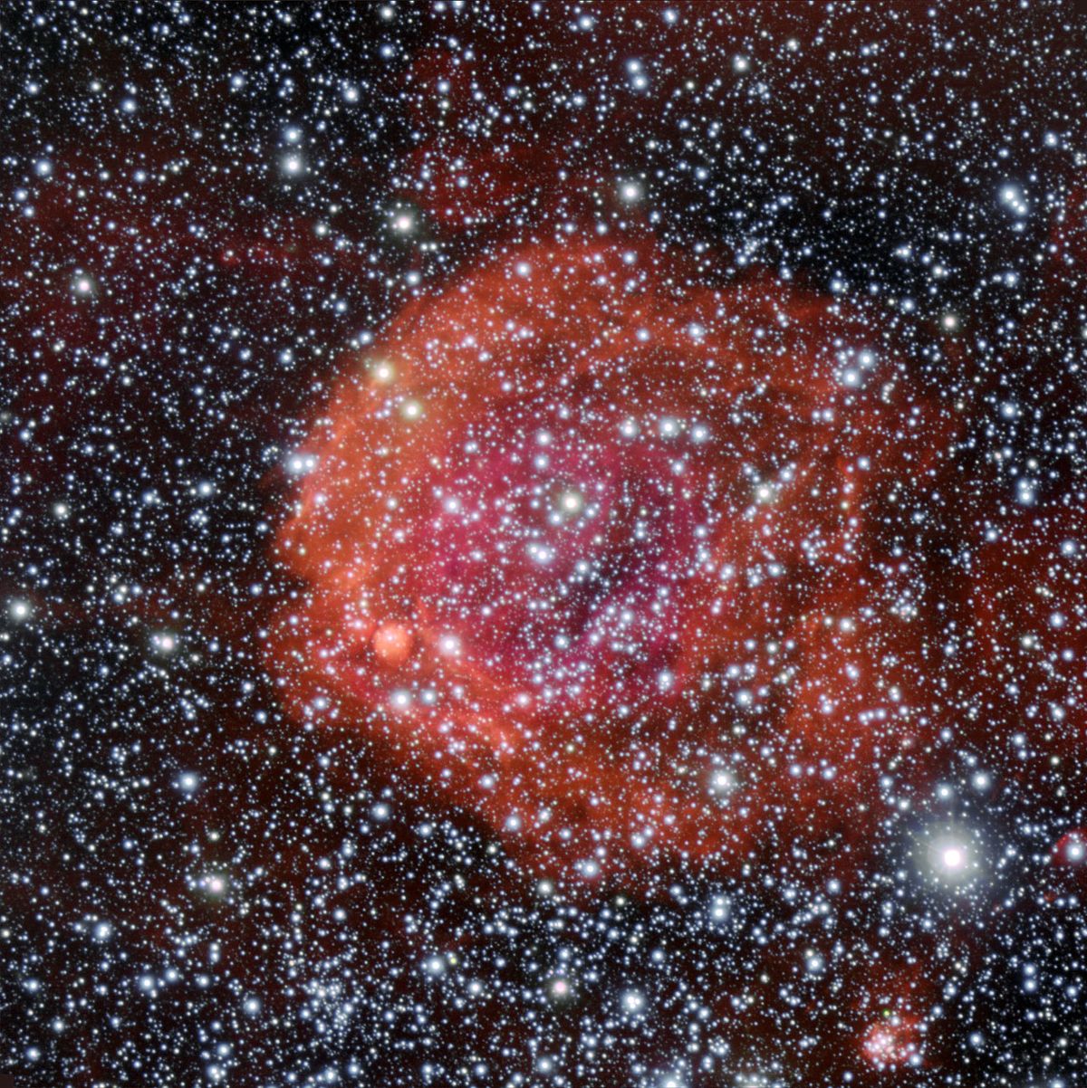 The star cluster NGC 371 appears in this new image from ESO’s Very Large Telescope.