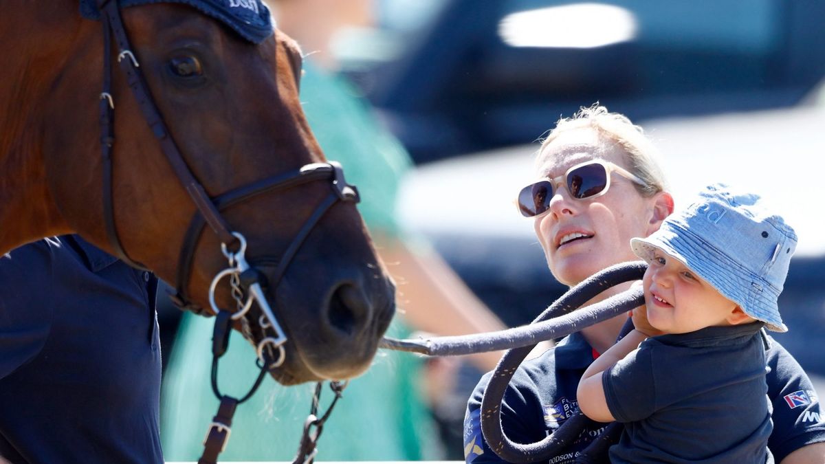 Lucas, le fils de Zara Tindall, ressemble déjà à sa mère