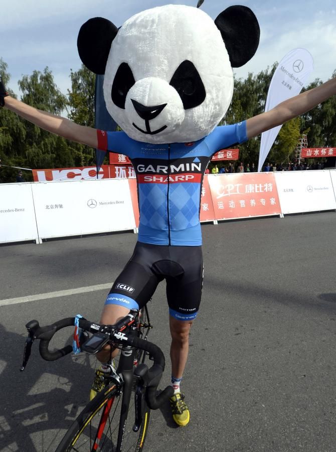 Dan Martin dons a panda head at the Tour of Beijing