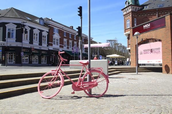 The city was festooned with pink bikes