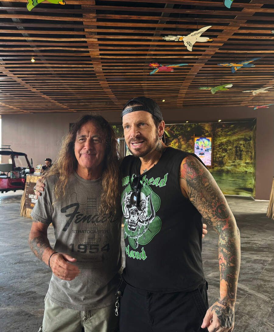 Ricky Warwick with Steve Harris