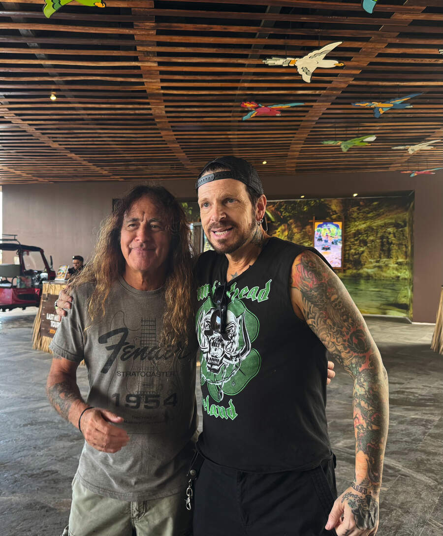 Ricky Warwick with Steve Harris