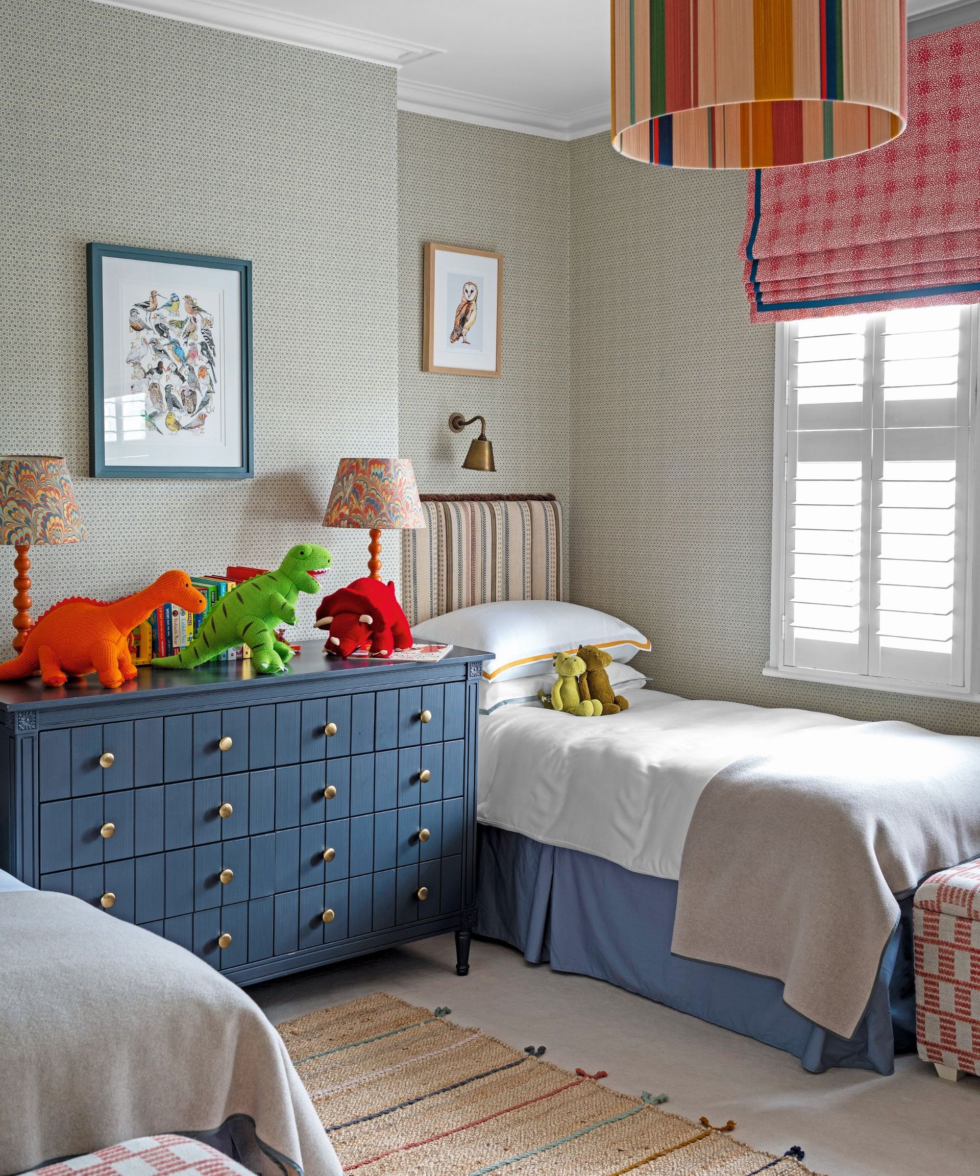 Blue cabinet, pink blinds