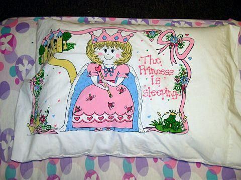Geoff's special pillow for the week.