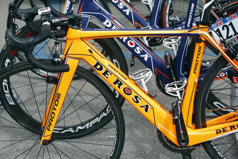 Damiano Cunego's Nippo-Vini Fantini De Rosa bike for the Giro d'Italia