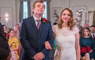 Coronation Street spoilers: Will Tracy Barlow go through with the wedding?