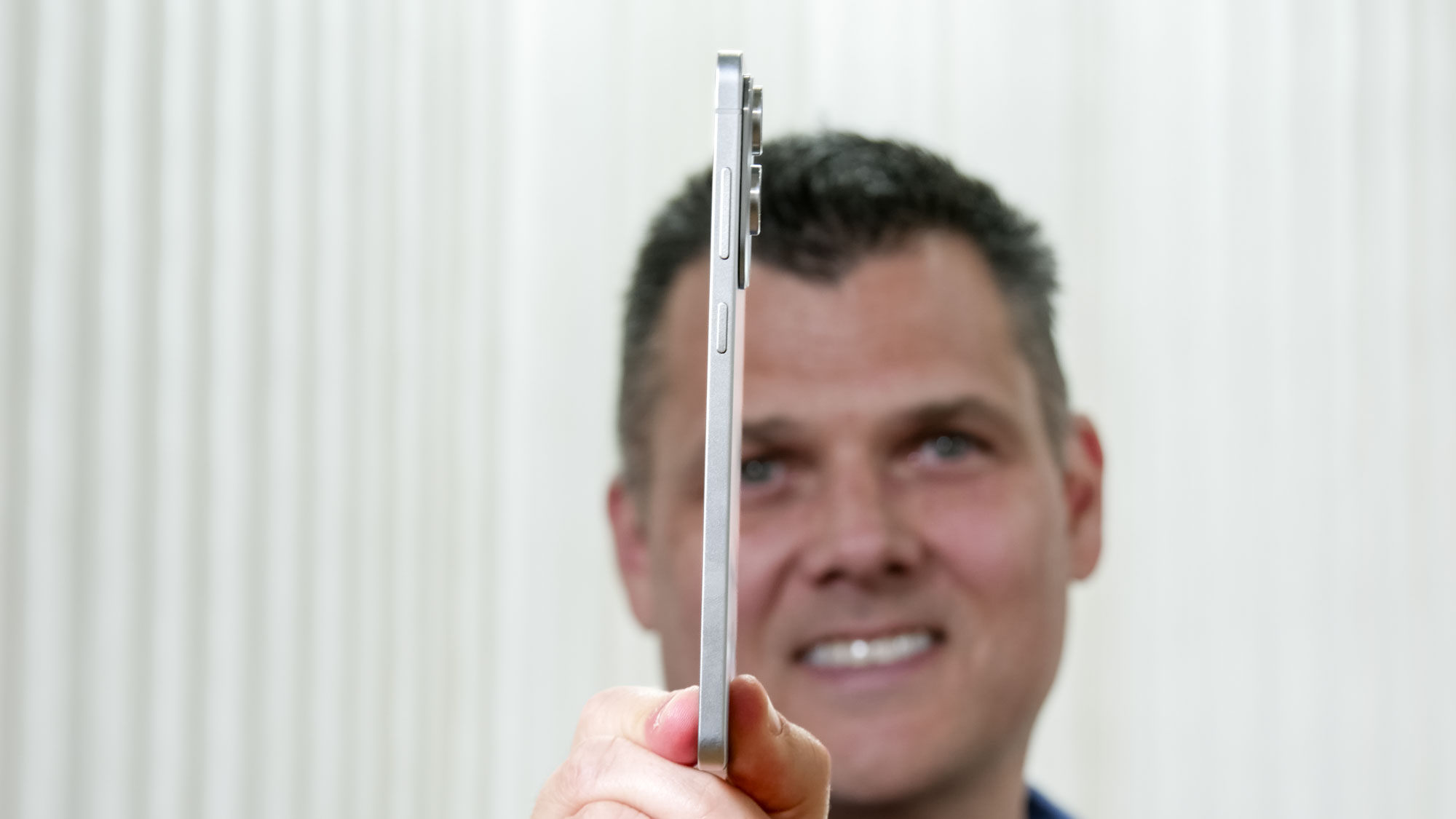سامسونگ Galaxy S25 Edge Profile نازک.