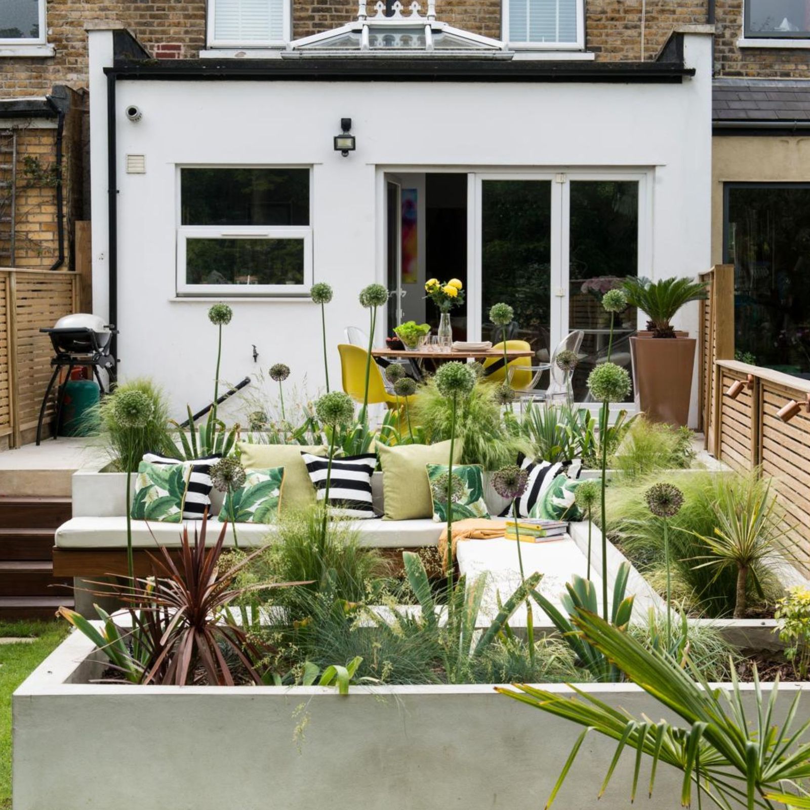 How to render a garden wall an easy stepbystep guide Ideal Home