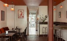 la camionera london lesbian bar