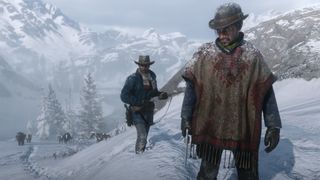 Et skjermbilde fra «Red Dead Redemption 2» der Arthur Morgan og John Marston går i snøen oppe på et fjell