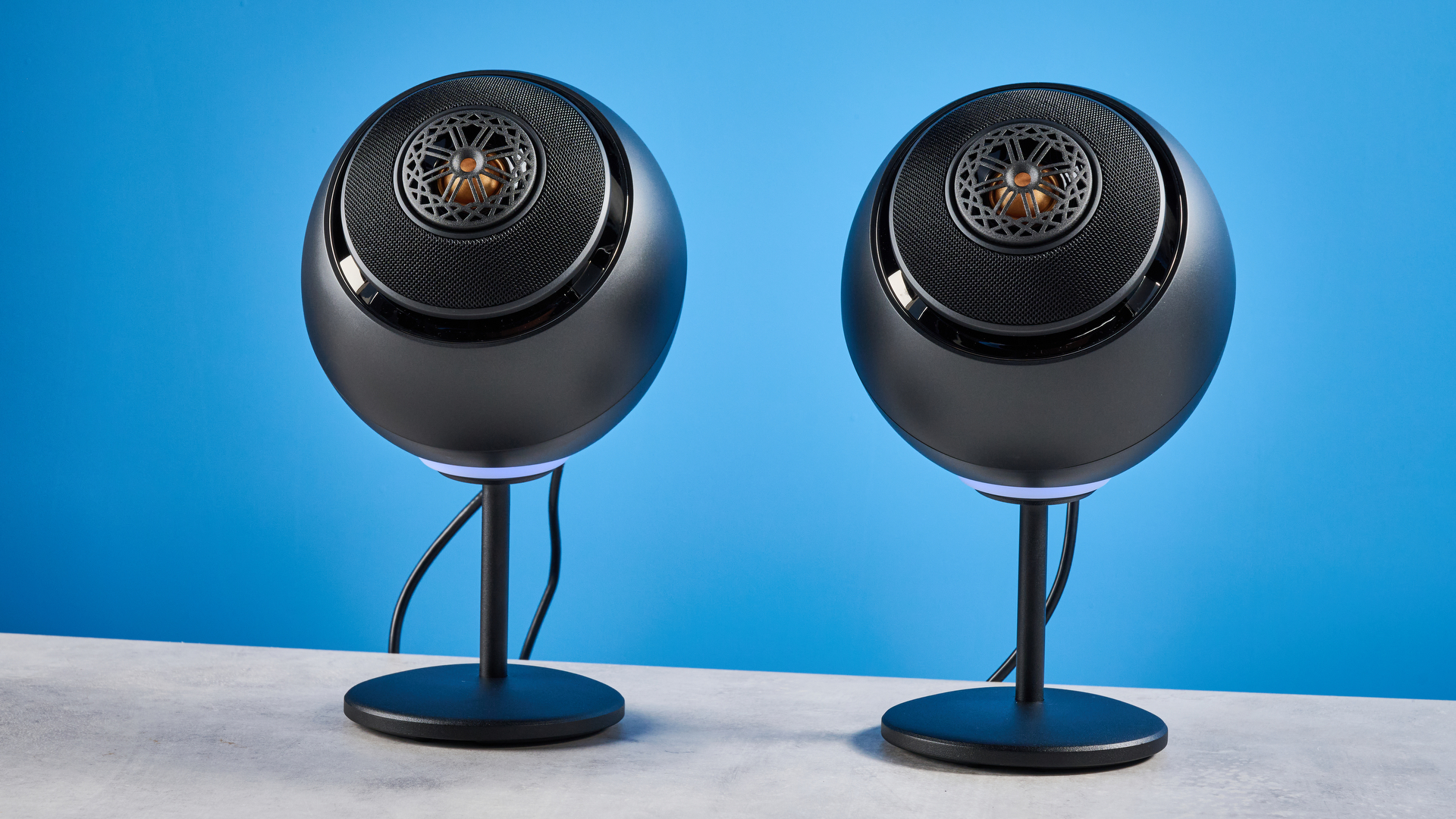 Black Creative Pebble Nova computer speakers