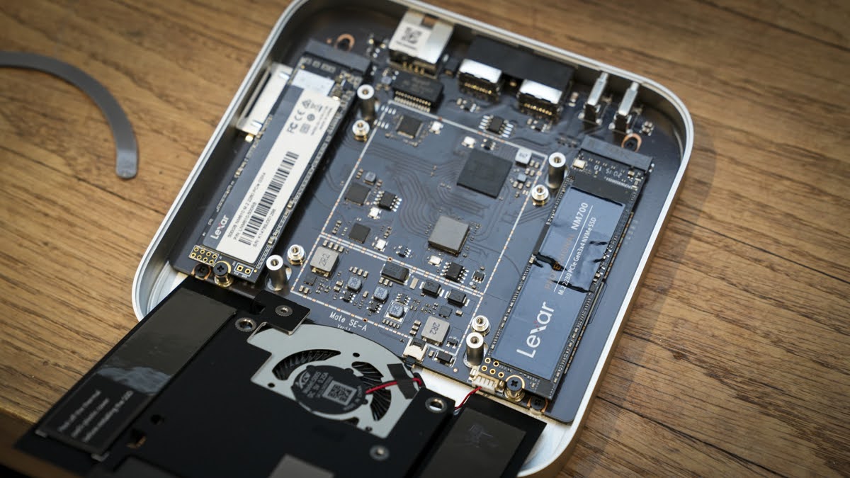 Beelink&amp;#8239;Mate&amp;#8239;SE