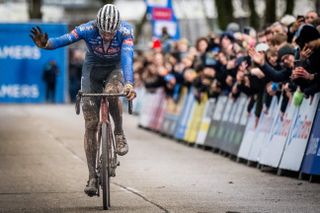 Mathieu van der poel racing cyclocross on a new Canyon Inflite