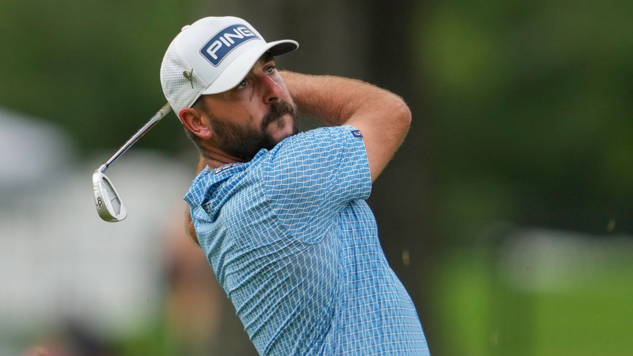 Stephan Jaeger hits his second shot on hole #9 at TPC Southwind.