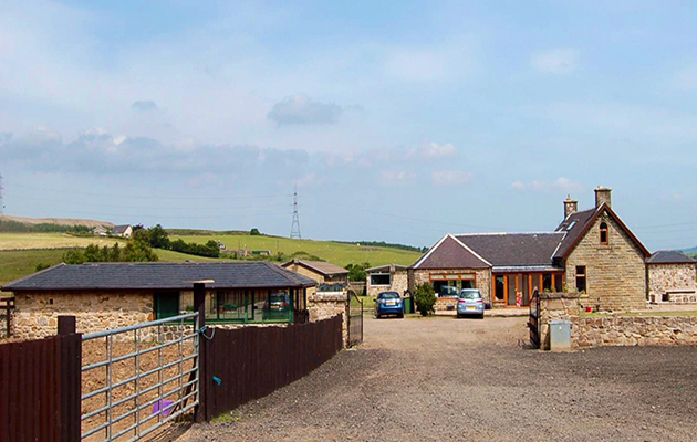 THORNIEHALL AR4710-1_117960611_213596491