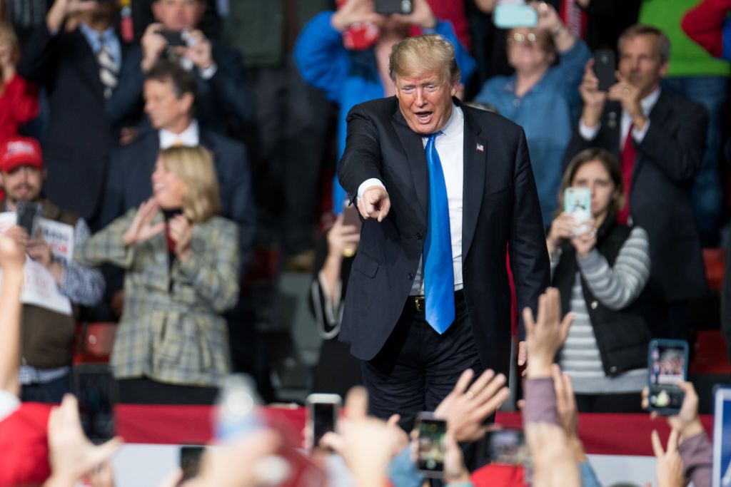 Trump points in North Carolina