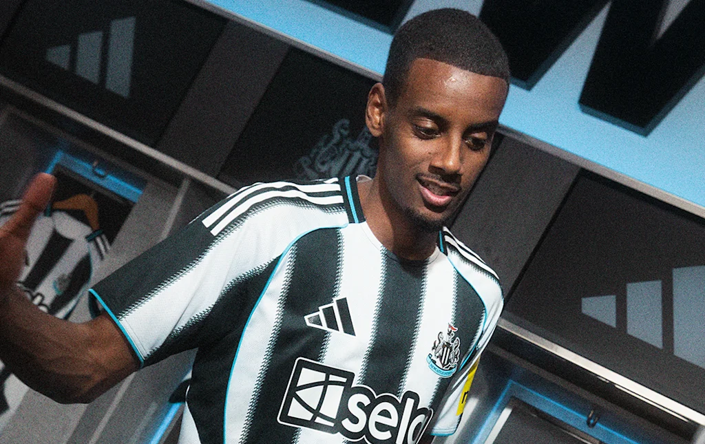 Adidas Newcastle United 2025/26 home kit