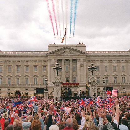 Buckingham Palace exterior on VE Day