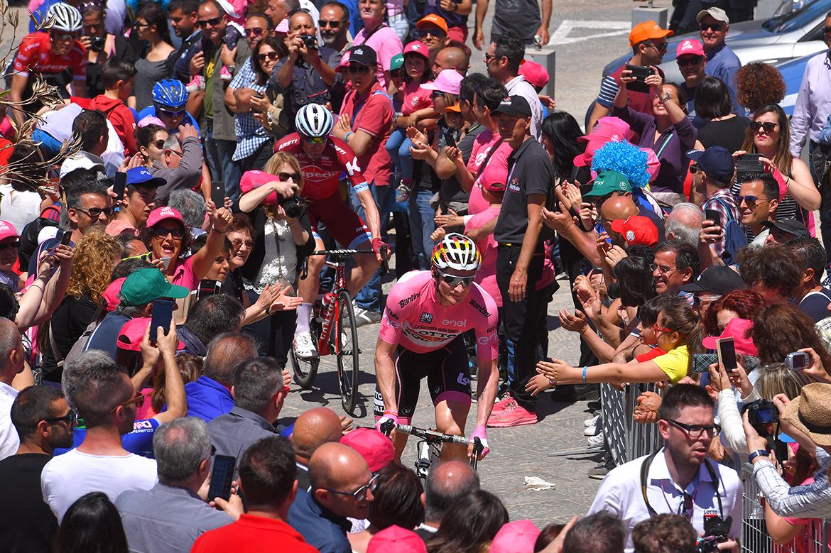 Andr&eacute; Greipel at the start of the Giro d'Italia's third stage