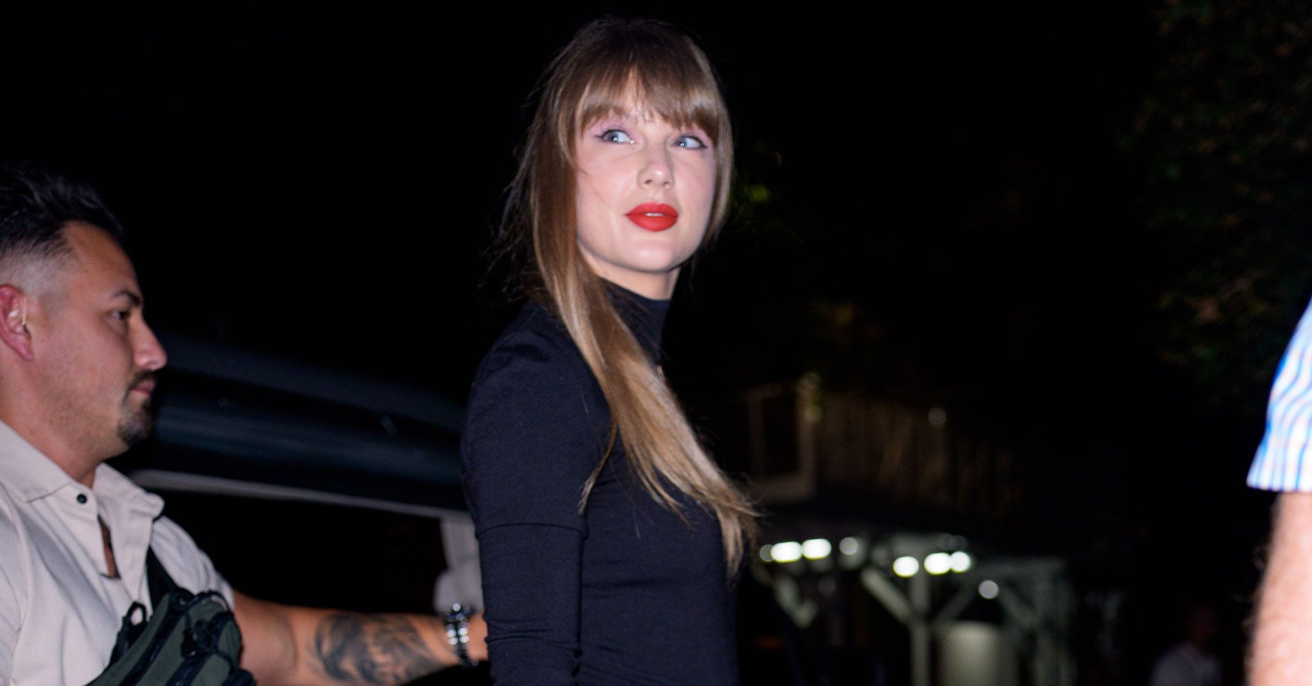 Taylor Swift Wore an Elite ’90s Skirt and Boots Combo