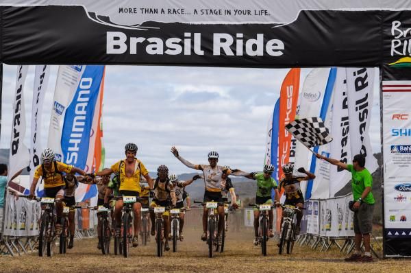 Racers celebrate finishing on day 7
