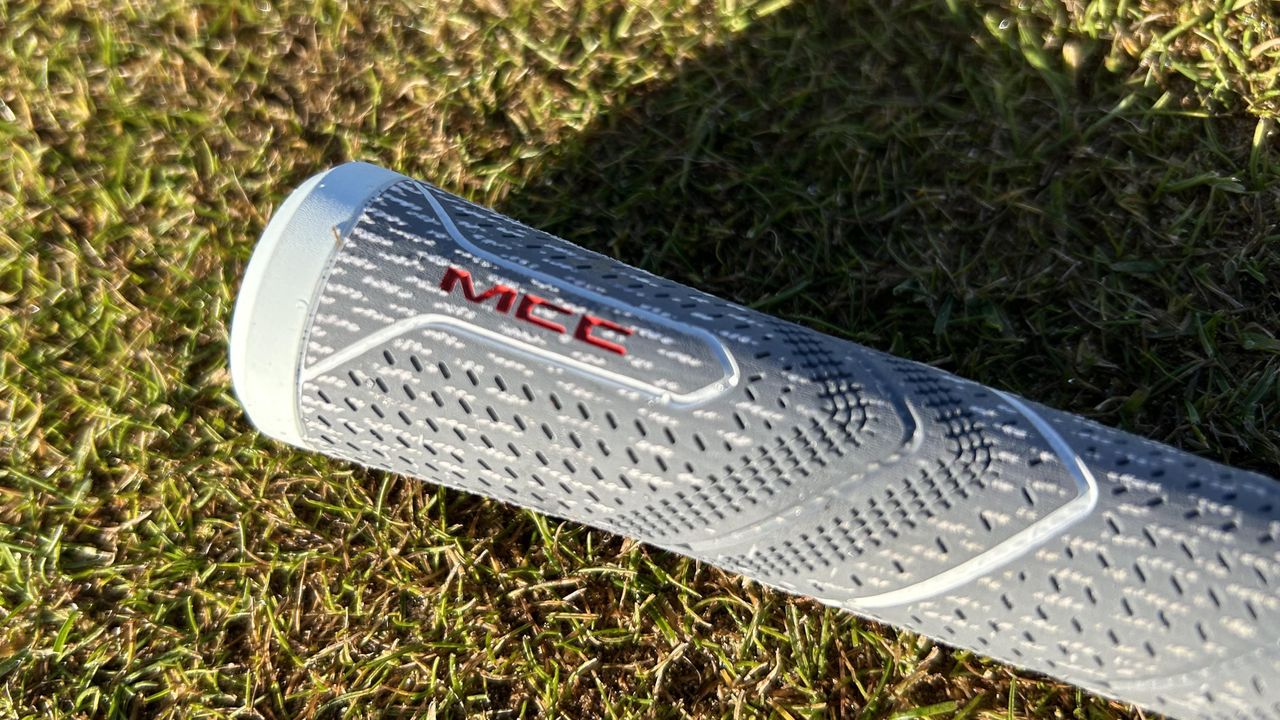Photo of the Golf Pride Align Max Grip