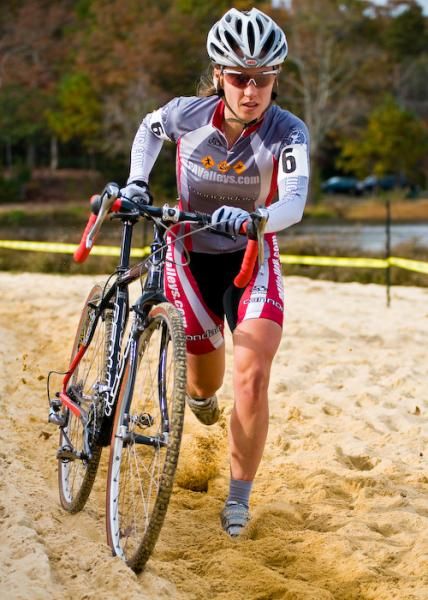 Carolyn Popovic (PAValleys.com) runs the long beach section.