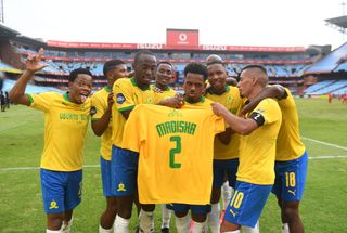 Gaston Sirino celebrates his goal with teammates 