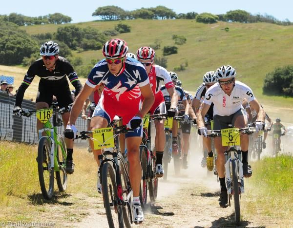 Todd Wells (Specialized) gets the hole shot